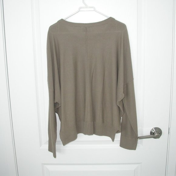 Tan Loose Raglan Sleeved Sweater - Picture 7 of 7
